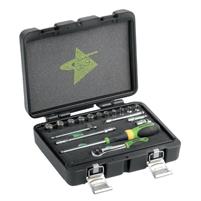 SET 18 UTENSILI CON ATTACCO QUADRO DA 1/4